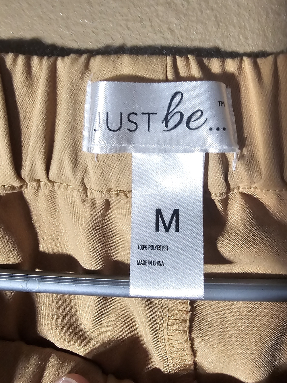 Just Be tan elastic waist pull-on pants Cargo Pockets Women's Size Medium - Picture 2 of 5